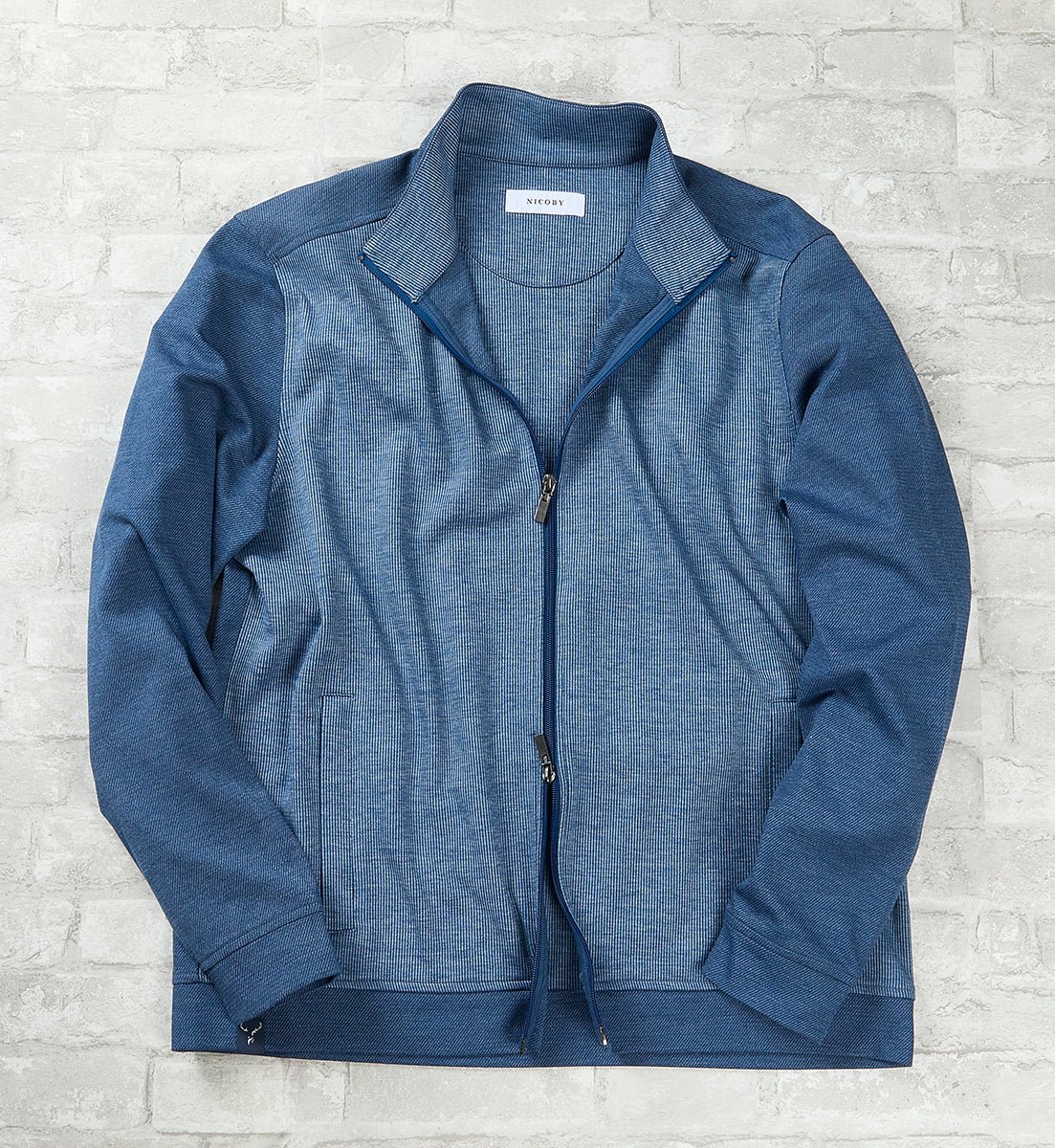 Stripe Full Zip - thegreatputonmvStripe Full ZipStripe Full ZipStripe Full ZipZIPNICOBYthegreatputonmvNC26S03303Stripe Full ZipMBlue