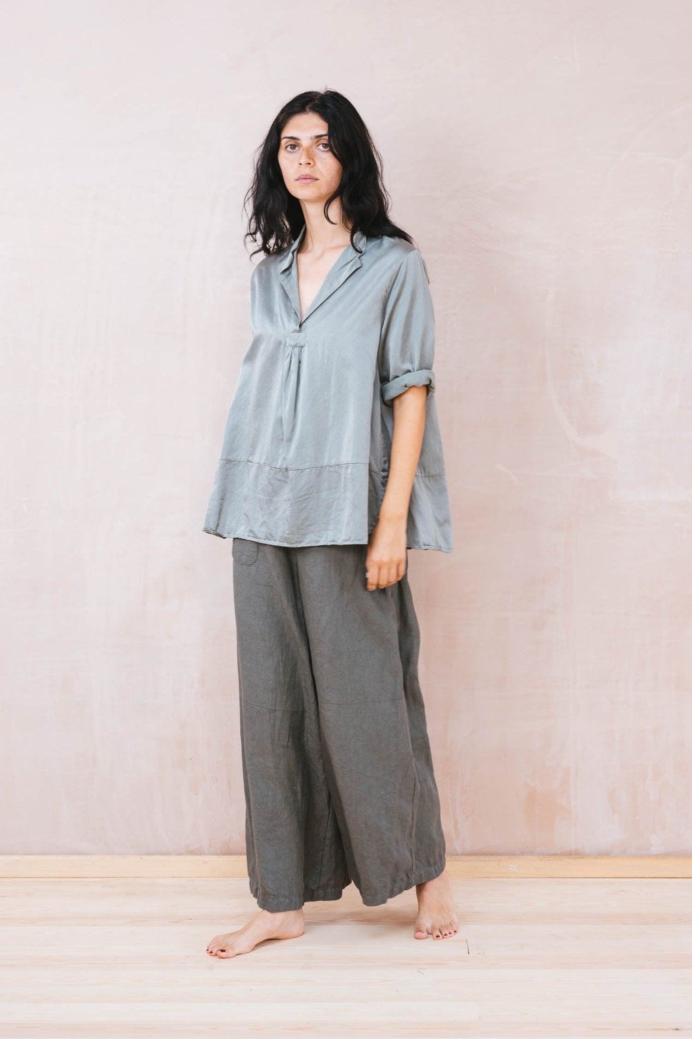 Sunny shirt long silk cotton satin - thegreatputonmvSunny shirt long silk cotton satinSunny shirt long silk cotton satinSunny shirt long silk cotton satinBlouseSULA CLOTHING LTDthegreatputonmvSS26 309aSunny shirt long silk cotton satinSMALLSHADOW05069340