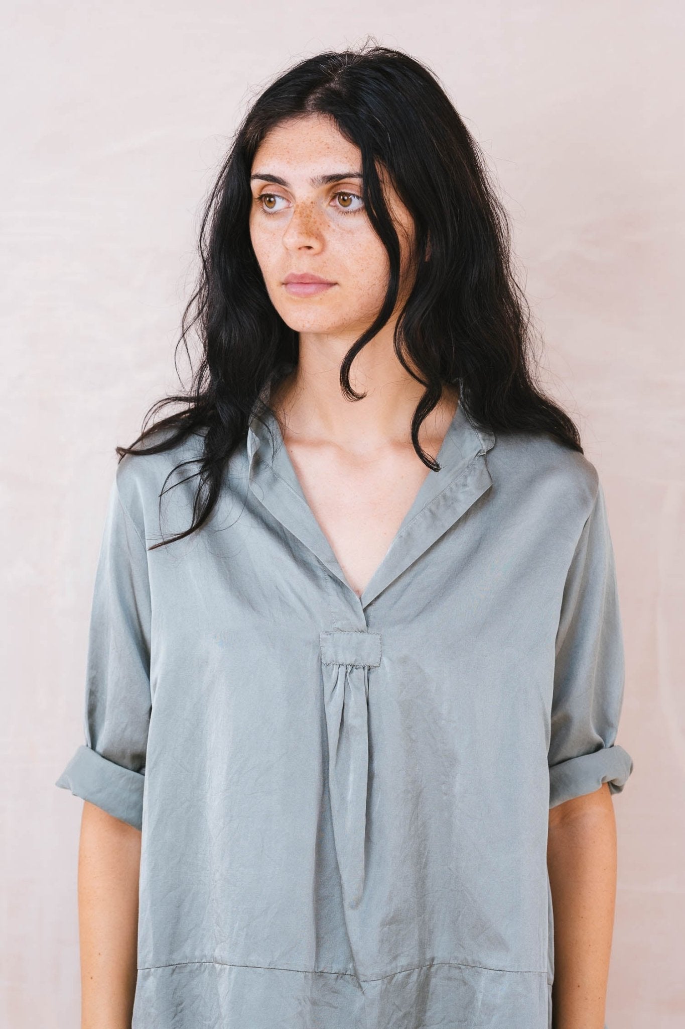 Sunny shirt long silk cotton satin - thegreatputonmvSunny shirt long silk cotton satinSunny shirt long silk cotton satinSunny shirt long silk cotton satinBlouseSULA CLOTHING LTDthegreatputonmvSS26 309aSunny shirt long silk cotton satinSMALLSHADOW05069340