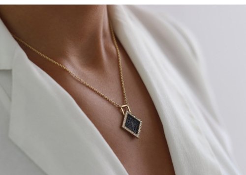 Window Necklace - thegreatputonmvWindow NecklaceWindow NecklaceWindow NecklaceNeckaceChandallythegreatputonmvWindow Necklace70707079
