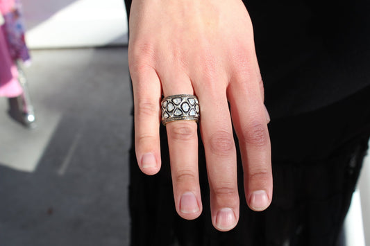 Zig Zag Eternity Band - thegreatputonmvZig Zag Eternity BandZig Zag Eternity BandZig Zag Eternity BandRingsGristhegreatputonmvR79Rose cut and pave diamond zig zag eternity band Size: 6.5 Sourced from India88896135