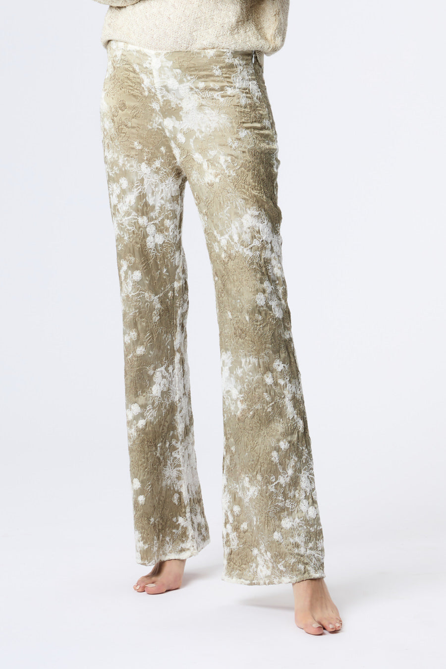 One Color Camouflage Flare Silk Pants with Floral Embrodiery
