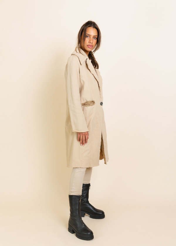 Coat in Camel - thegreatputonmvCoat in CamelCoat in CamelCoat in CamelCoats & JacketsJagathegreatputonmv110448Coat in Camel184082105