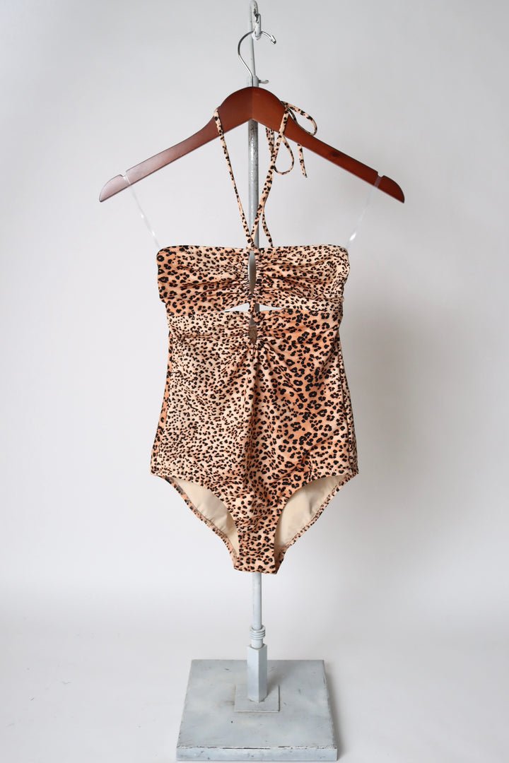 Minorca Maillot in Snow Leopard - thegreatputonmvMinorca Maillot in Snow LeopardMinorca Maillot in Snow LeopardMinorca Maillot in Snow LeopardSwimsuitUlla Johnsonthegreatputonmv111792Minorca Maillot in Snow LeopardSmall92032697