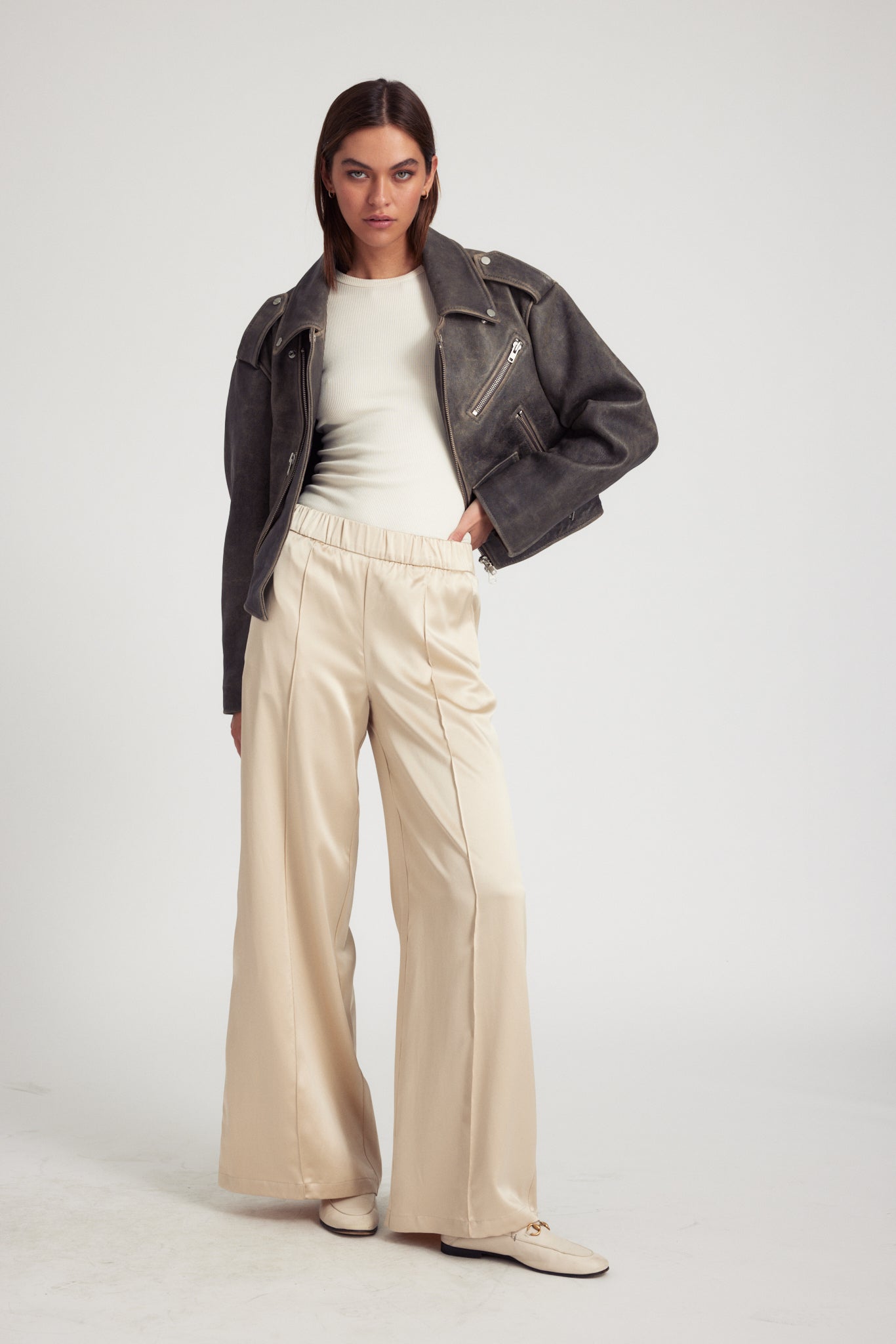 PRE ORDER - Wide Leg Pant with Pintucks - thegreatputonmvPRE ORDER - Wide Leg Pant with PintucksPRE ORDER - Wide Leg Pant with PintucksPRE ORDER - Wide Leg Pant with PintucksPantsSPRWMNthegreatputonmvBTM017SLK1PRE ORDER - Wide Leg Pant with PintucksSandS25439772