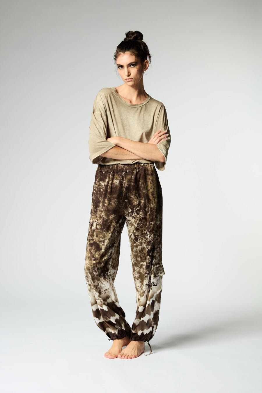 SILK PANTS - thegreatputonmvSILK PANTSSILK PANTSSILK PANTSPantsAvant Toithegreatputonmv224SD2267SSTV-B-1SILK PANTSMUSHROOM V00790S