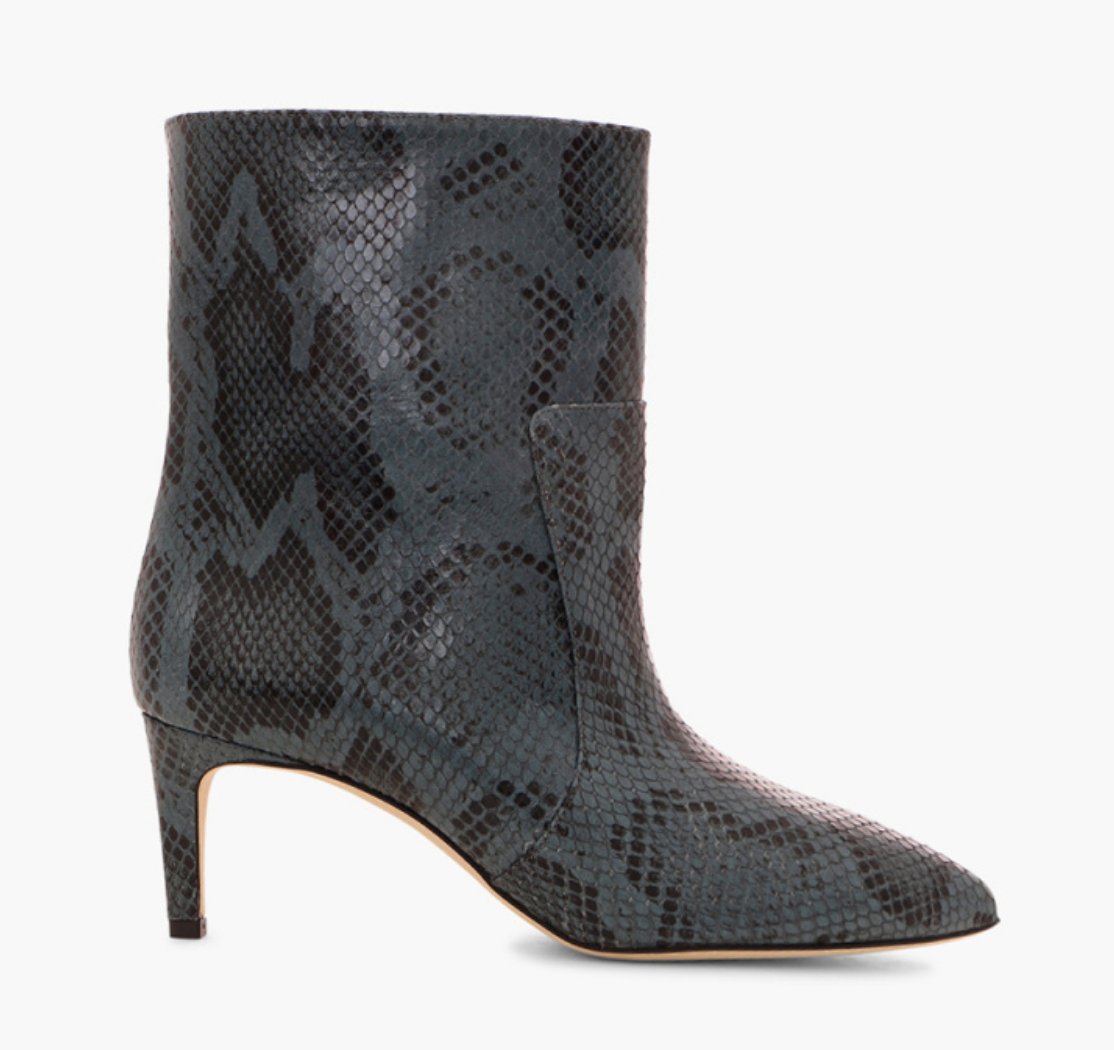 Stivaletto Stampa Snake Boot - thegreatputonmvStivaletto Stampa Snake BootStivaletto Stampa Snake BootStivaletto Stampa Snake BootBootsParis Texasthegreatputonmv106034Paris Texas python printed leather mid heel ankle boots Snake print leather above the ankle Point form, medium heel Heel height 60 mm Made in Italy 100% Leather3712944825